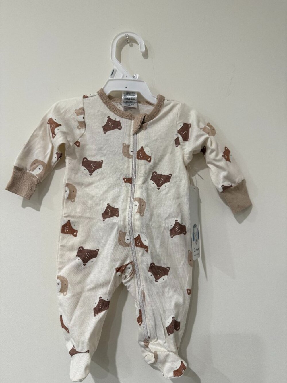 Gerber Sleep 'N Play footed sleeper with bear print. New Born Size